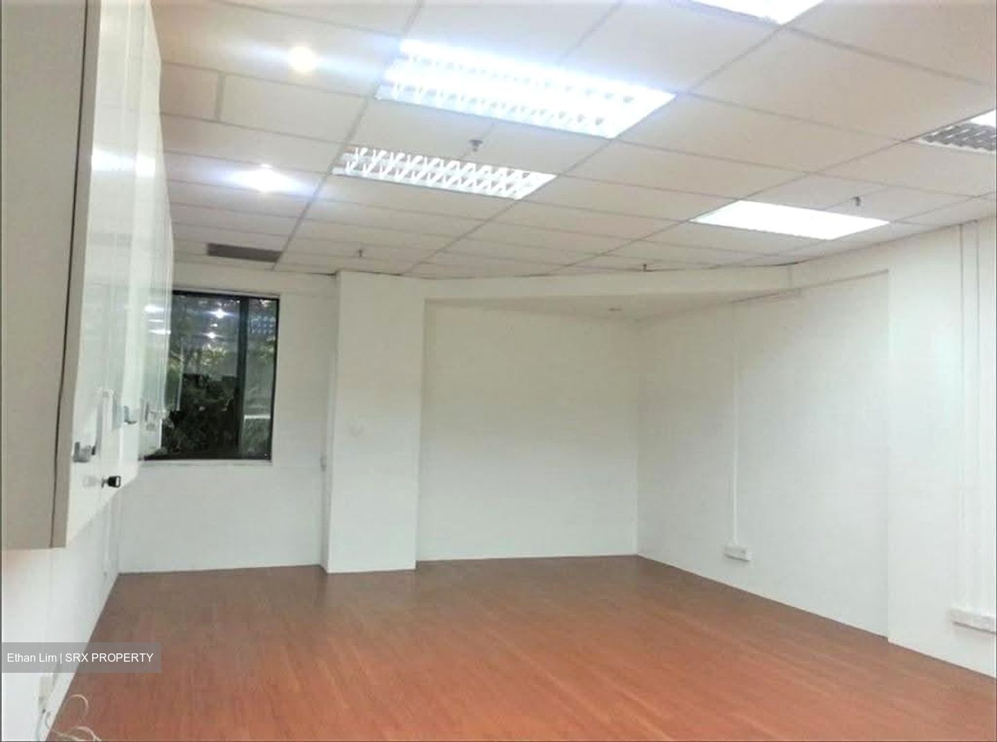 Pantech Business Hub (D5), Factory #613764491